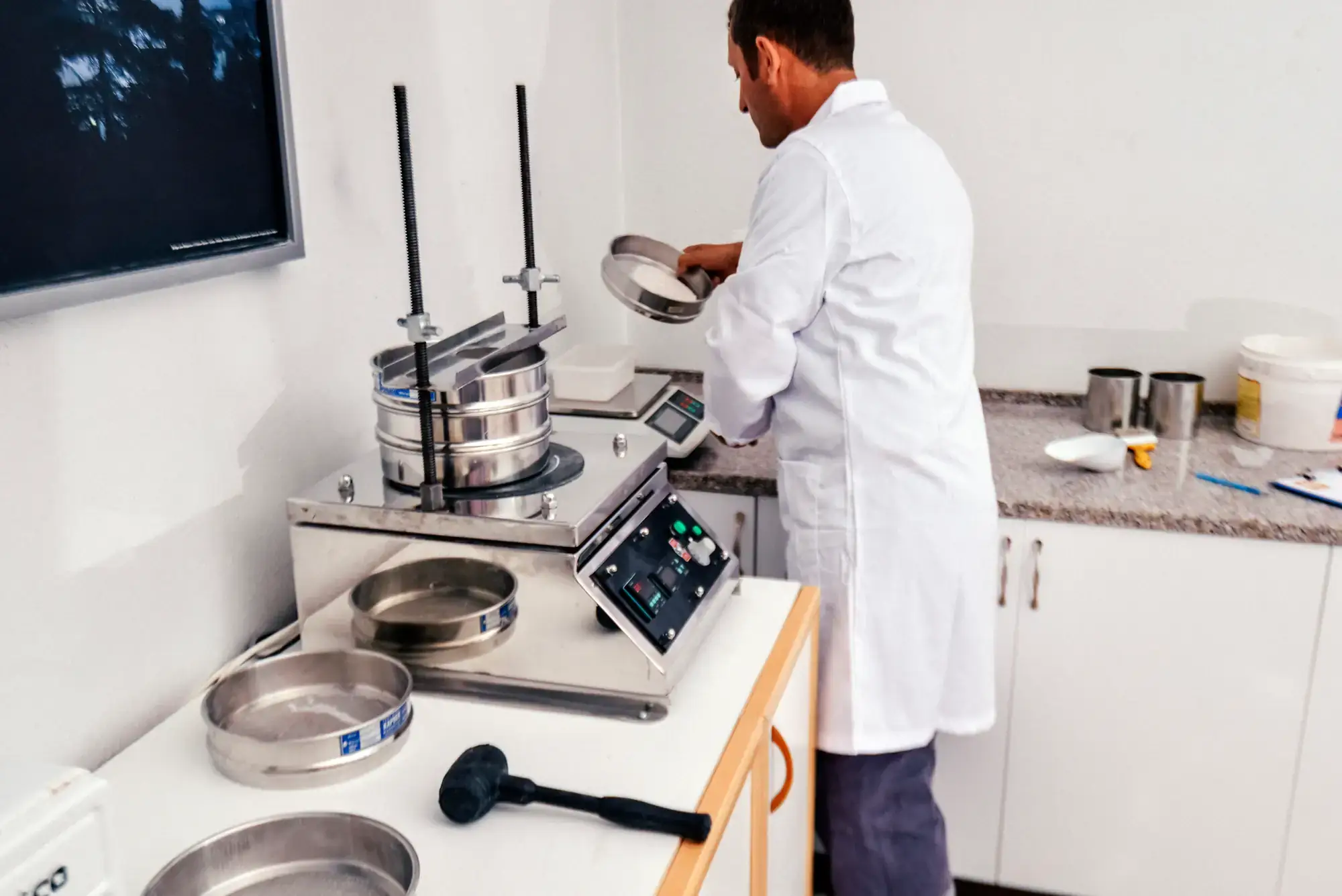 Ölçüm ve test laboratuvarı